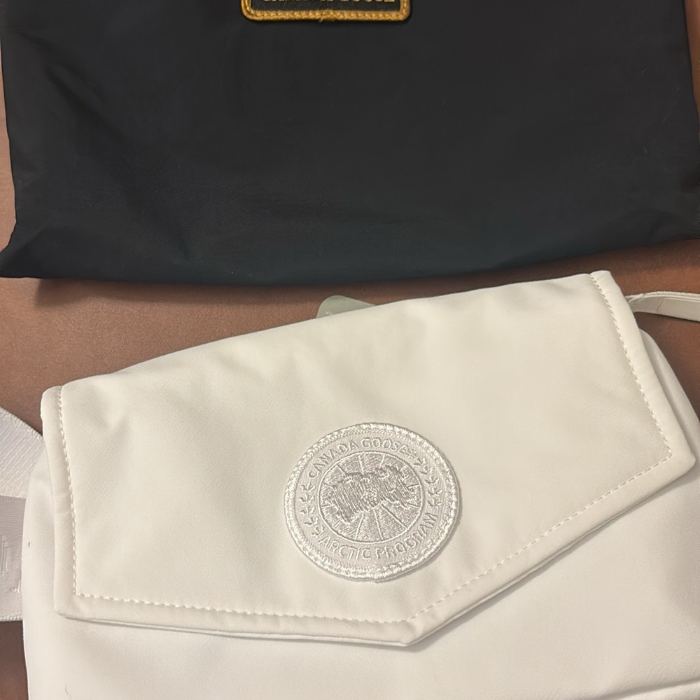 NEW Canada Goose Waistpack
